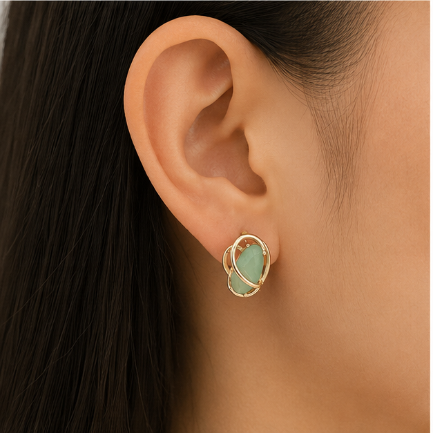 Arete Ovalado con Piedra Verde Agua Oro Laminado 18K ✨ | PrincessMagic