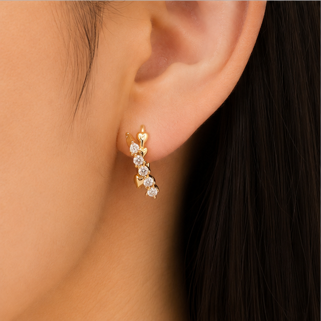 Aretes Curvos con Zirconias Gota Oro Laminado 18K | Princess Magic