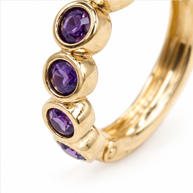 Aretes Huggie Amatista Royale Oro Laminado 18K | Princess Magic
