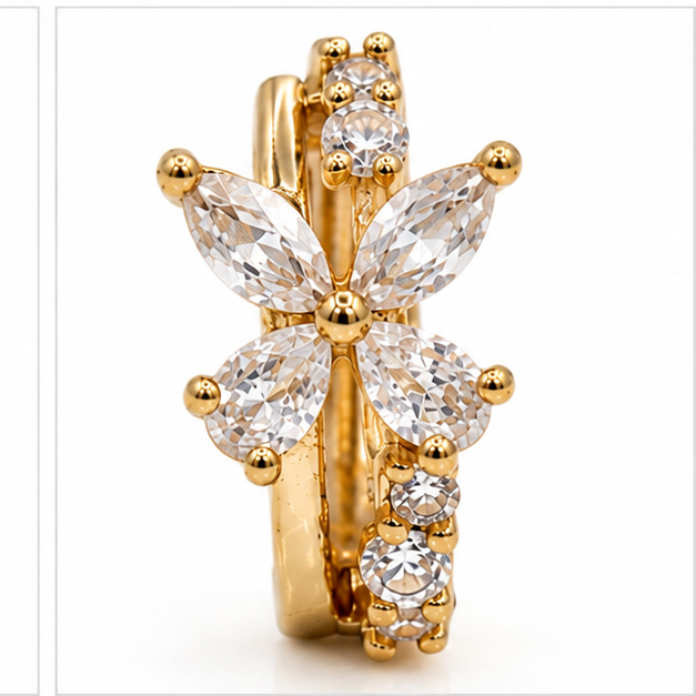 Arete Baby Mariposa con Zirconias Oro Laminado 18K | Princess Magic