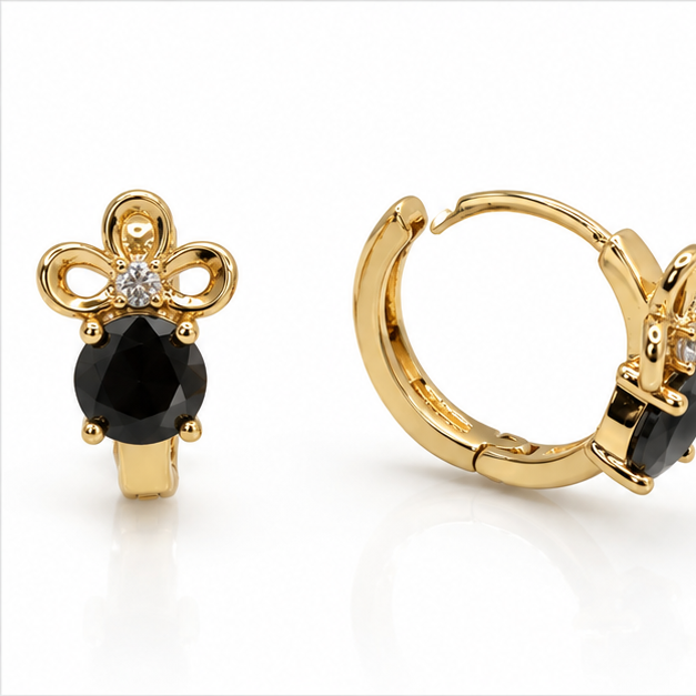 Arete Huggie Baby Flor con Cristal Oro Laminado 18K | PrincessMagic