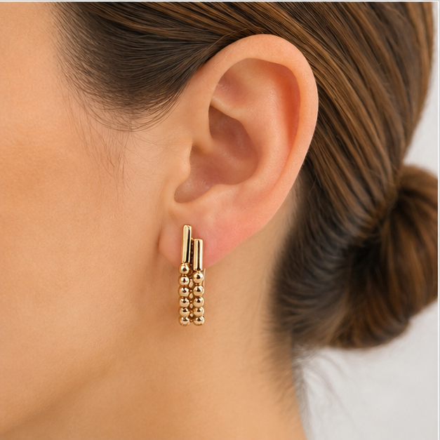 Arete Aros Siena de Esferas Oro Laminado 18K | Princess Magic