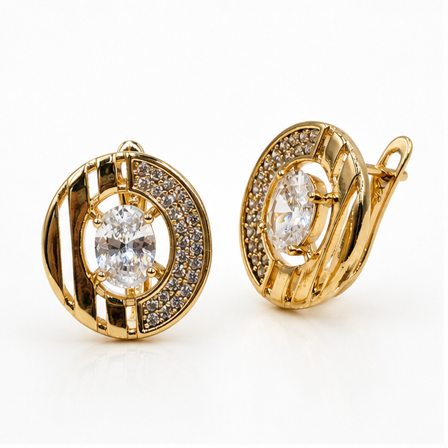 Aretes Huggie Oro Laminado Eclipse Real con Zirconia Central | Princess Magic