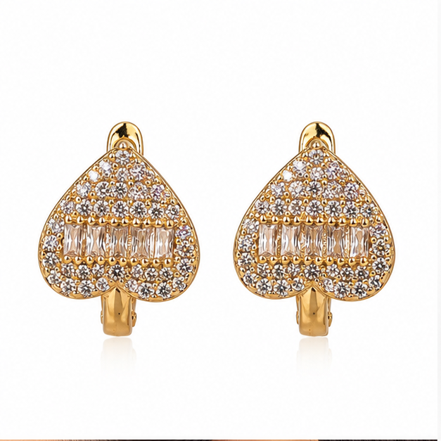 Aretes Huggie Oro Laminado As de Corazones con Zirconias | Princess Magic