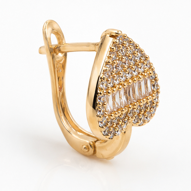 Aretes Huggie Oro Laminado As de Corazones con Zirconias | Princess Magic