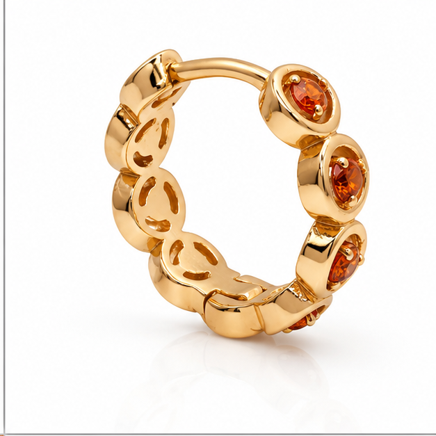 Aretes Huggie Baby con Zirconias Color Ladrillo Oro Laminado 18K | Princess Magic