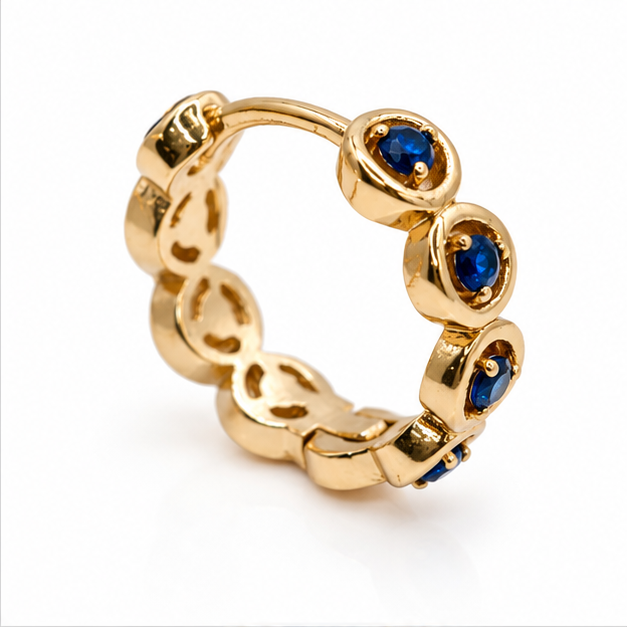 Aretes Huggie con Zirconias Azules Oro Laminado 18K | Princess Magic