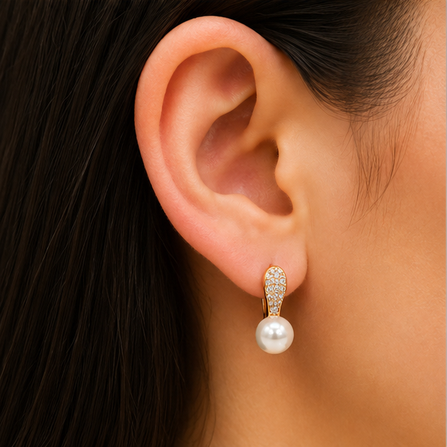 Aretes con Perla y Zirconias Oro Laminado 18K | Diseño Elegante | Princess Magic