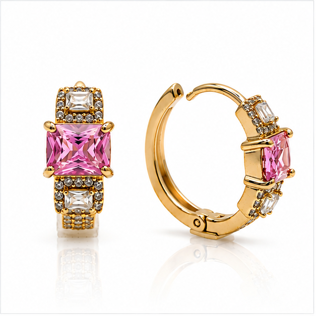 Arete Huggie con Zirconia Rectangular Oro Laminado 18K | PrincessMagic