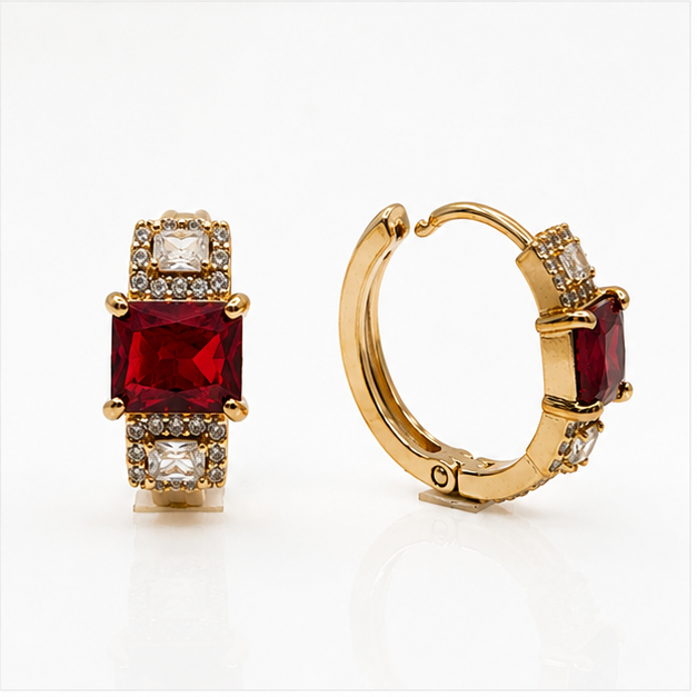Arete Huggie con Zirconia Rectangular Oro Laminado 18K | PrincessMagic