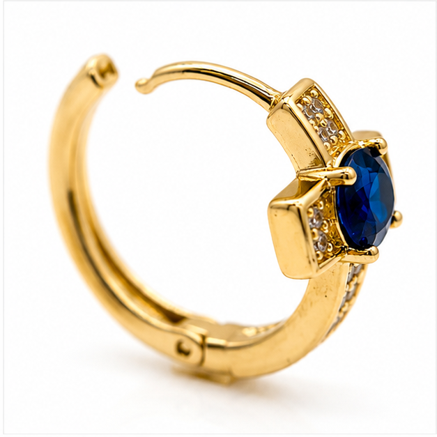 ✨ Arete de Cruz con Zirconias Oro Laminado 18K | PrincessMagic