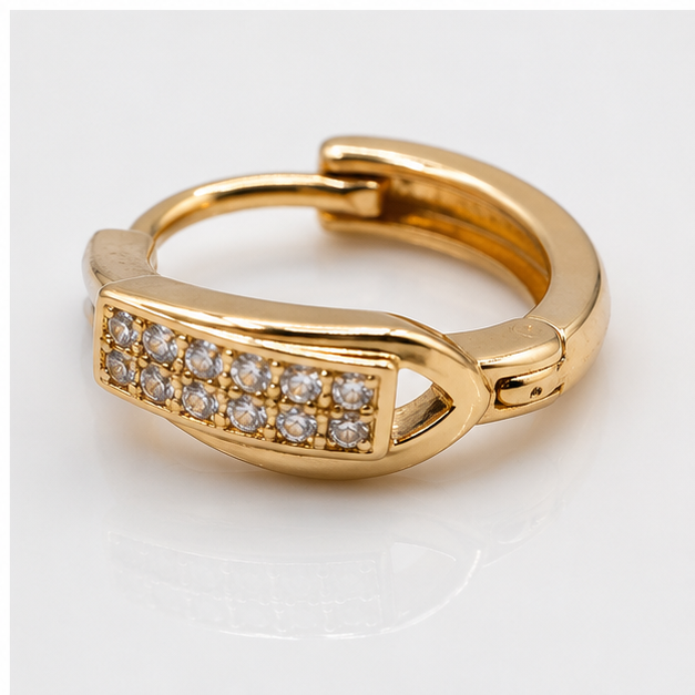 Arete Huggie Entrelazado con Zirconias | Oro Laminado 18K