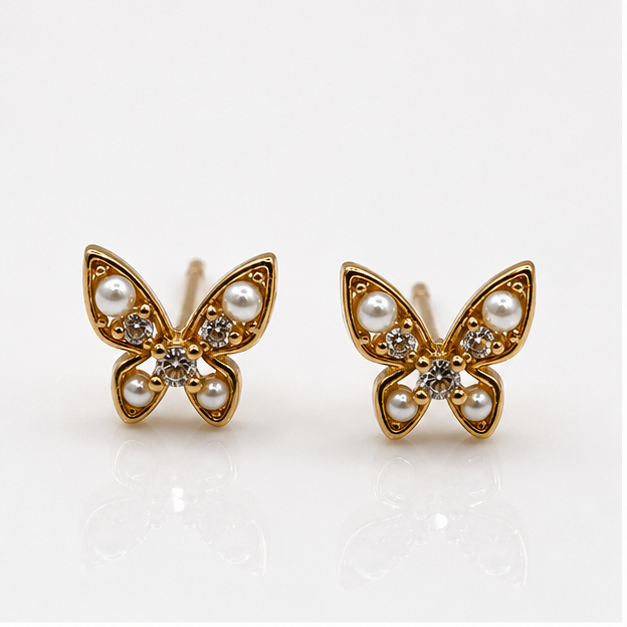 Arete Mariposa con Perlas y Zirconias Oro Laminado 18K ✨ | PrincessMagic
