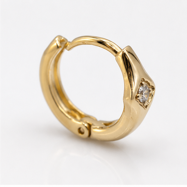 ✨ Arete Huggie Clásico con Zirconia Oro Laminado 18K | PrincessMagic