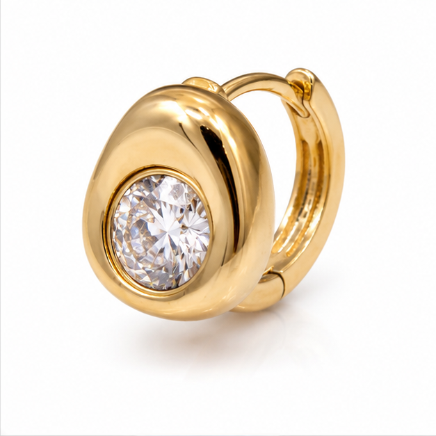 Aretes Huggie Baby con Zirconia Redonda Oro Laminado 18K | Princess Magic