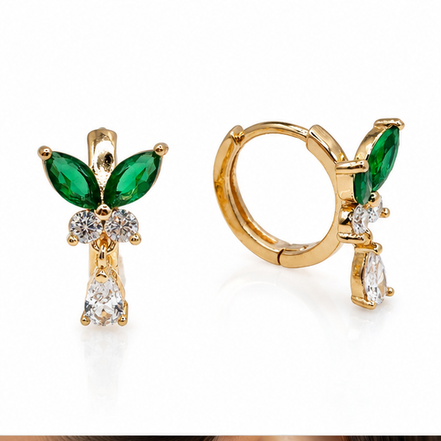 Arete Huggie Flor con Zirconias Verdes Oro Laminado | Princess Magic