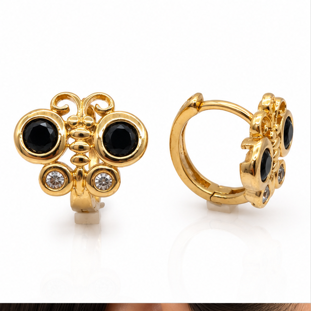 Aretes Mariposa con Zirconias Negras Oro Laminado 18K | Princess Magic