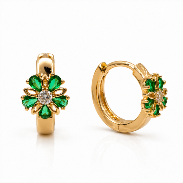 Arete Huggie Flor Verde Oro Laminado | Princess Magic