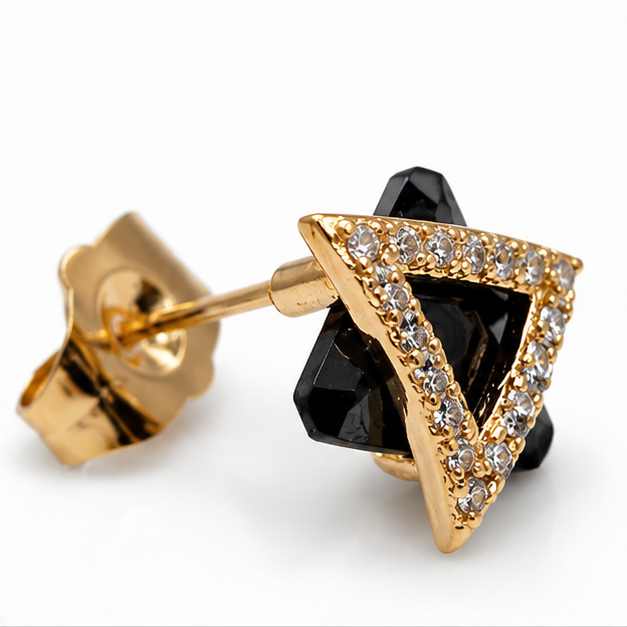 Arete Broquel Triángulo Negro con Zirconias | Oro Laminado