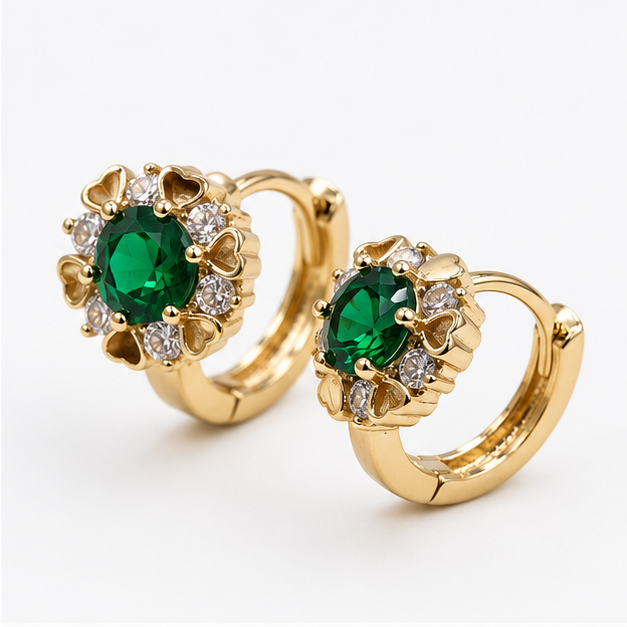 Arete Huggie Flor con Zirconias Verdes Oro Laminado | Princess Magic