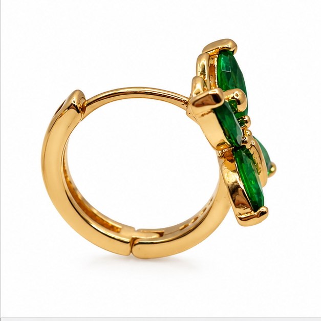 Arete Huggie Mariposa Verde Oro Laminado | Princess Magic