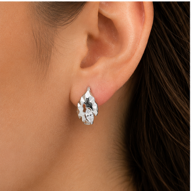 Arete Huggie Baby Gota Geométrica con Zirconia | Rodio Laminado