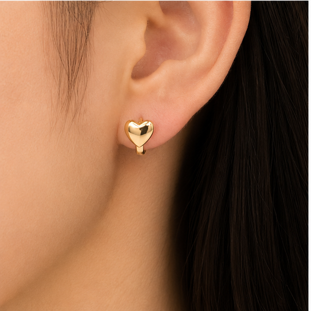 Aretes Baby Corazón Liso Oro Laminado 18K | Princess Magic