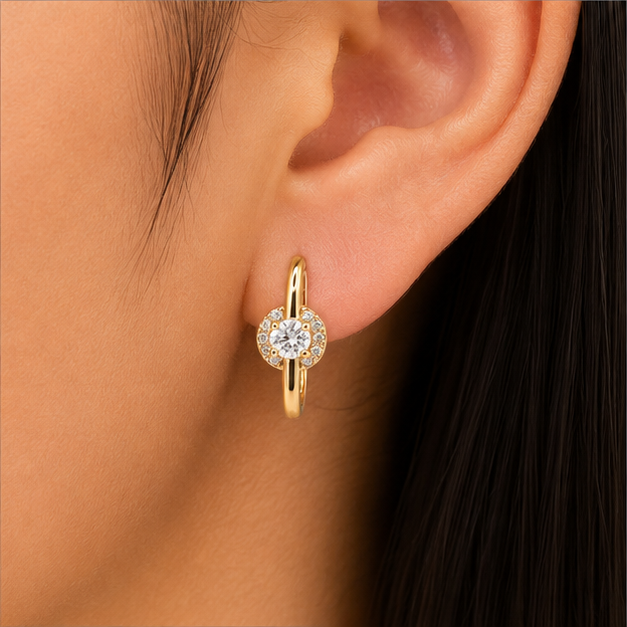 Aretes Huggie Solitario Halo de Zirconias Oro Laminado 18K | Princess Magic