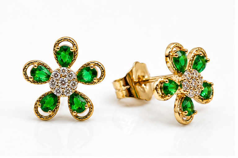 Arete Broquel Flor con Zirconia Oro Laminado | Princess Magic
