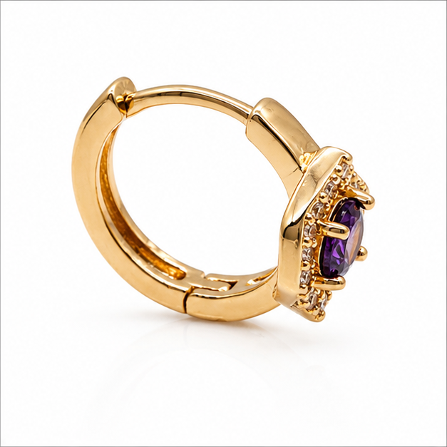 Aretes Huggie Baby Cuadro Morado con Zirconia Oro Laminado 18K | Princess Magic