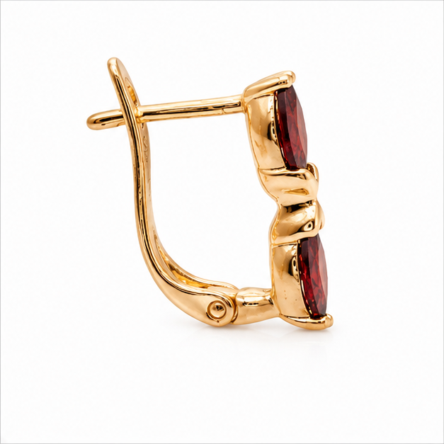 Arete Doble Marquesa Roja Oro Laminado 18K con Zirconia | Princess Magic