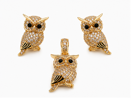Juego Oro Laminado Búho Noctis Dije y Aretes | Princess Magic