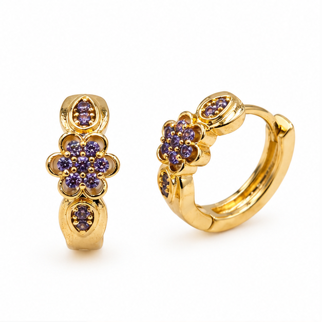 Aretes Huggie Flor de Amatista Oro Laminado 18K | Princess Magic