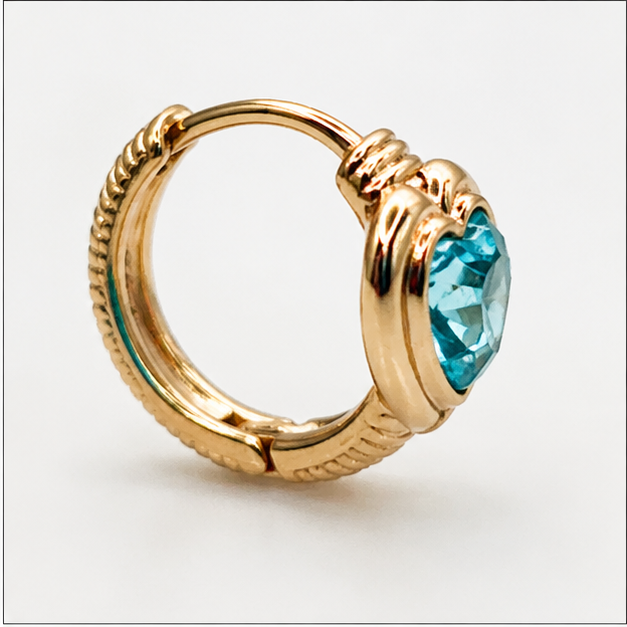Huggie Corazón Swarovski Aqua Oro Laminado 18K | Princess Magic