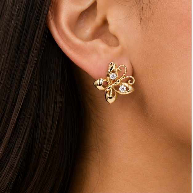 Aretes Huggie Mariposa Brillante Oro Laminado  | Princess Magic