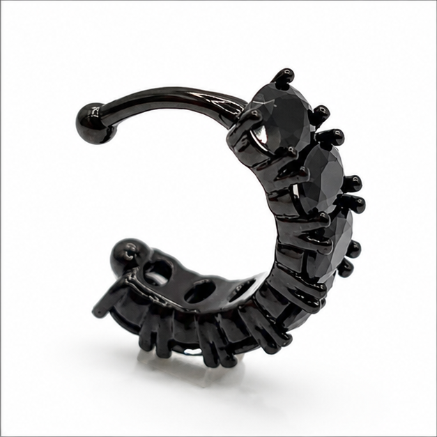 Simulador de Arete Ear Cuff Negro con Zirconias Negras | Princess Magic